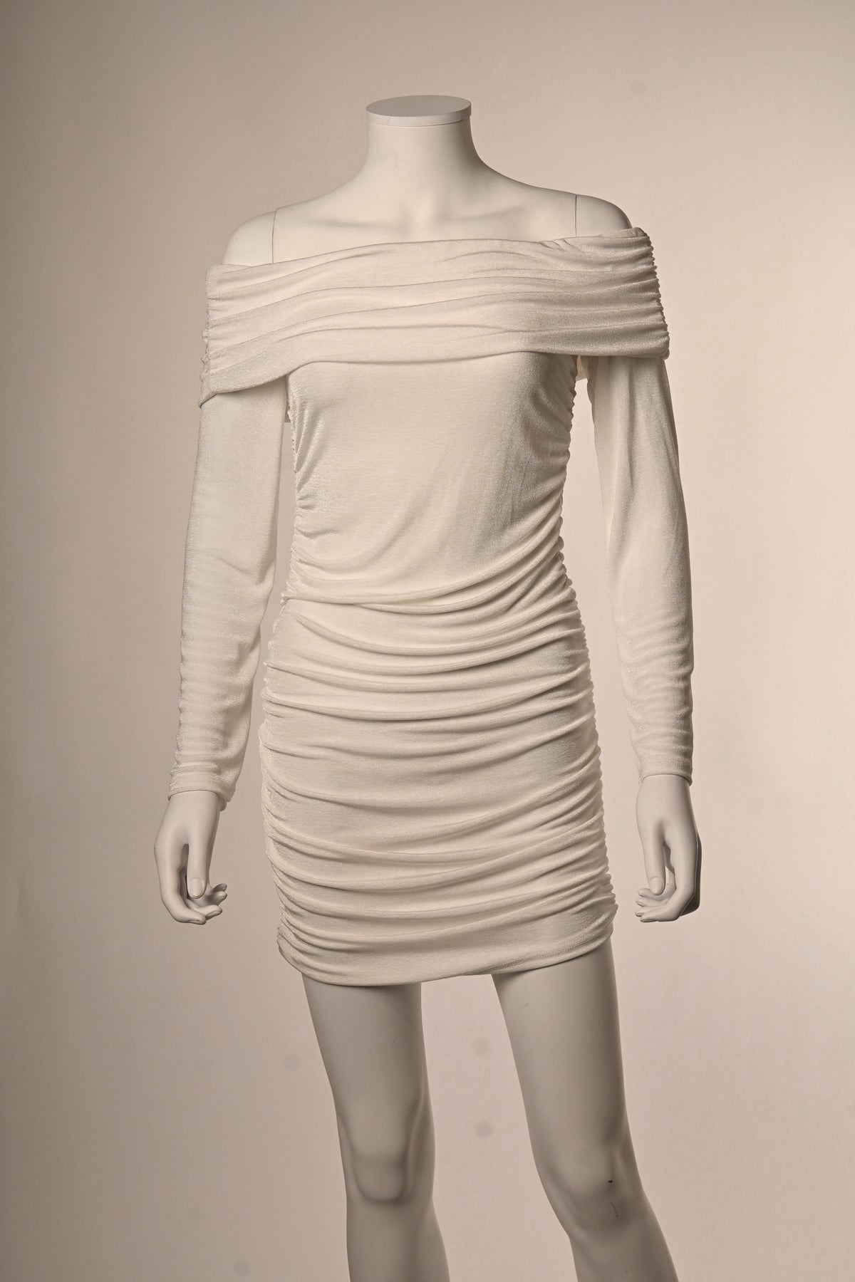 Ella Off-Shoulder Kjóll