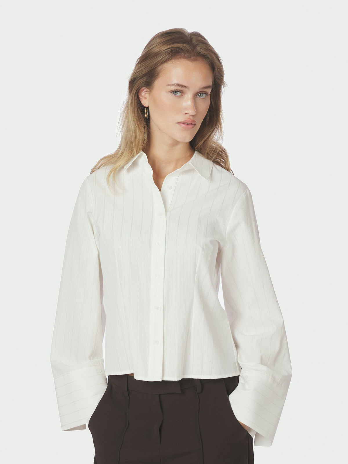 Neo Noir Rosa Solid Shirt