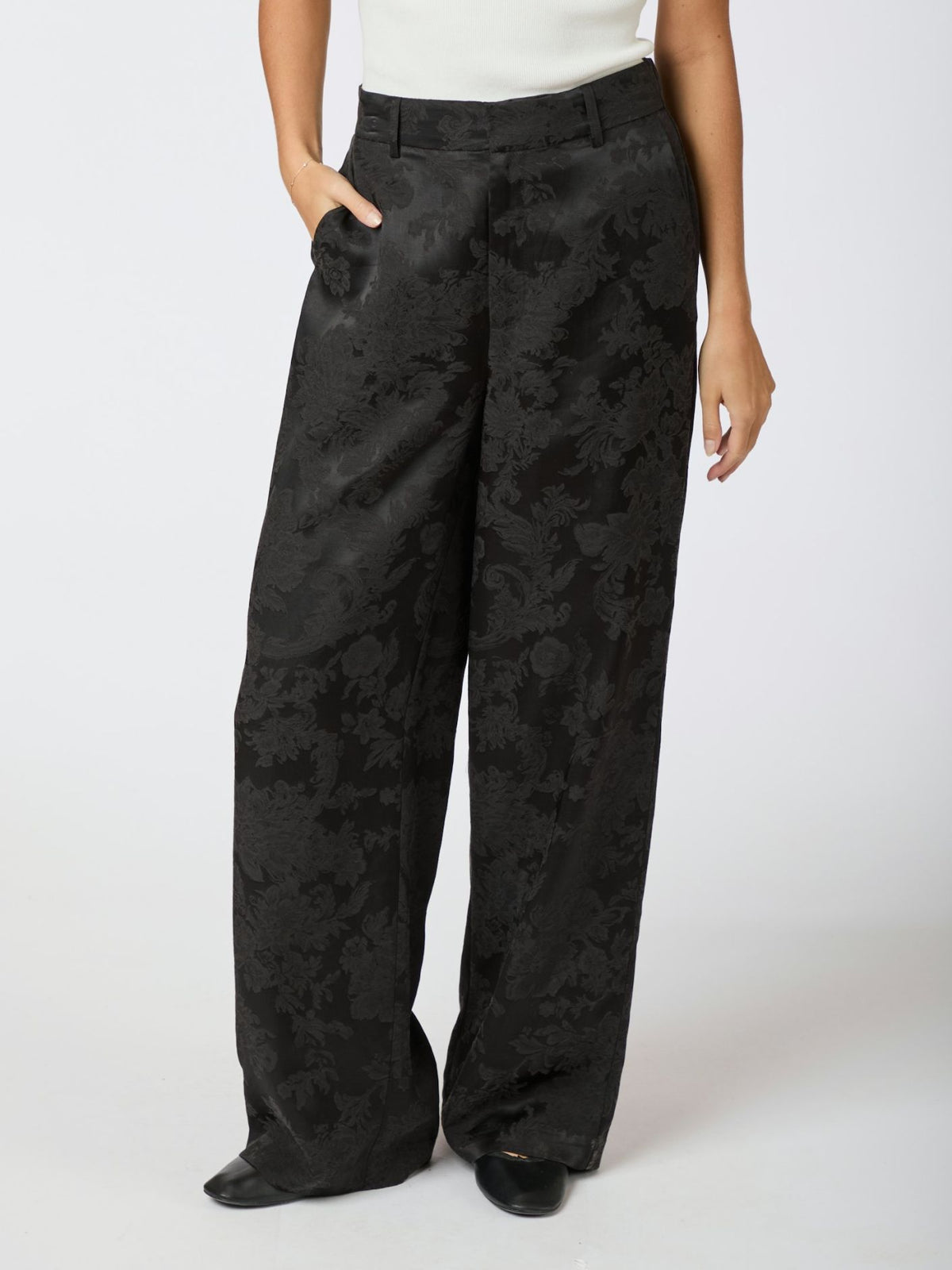 Neo noir Emmett Jaquard Pants