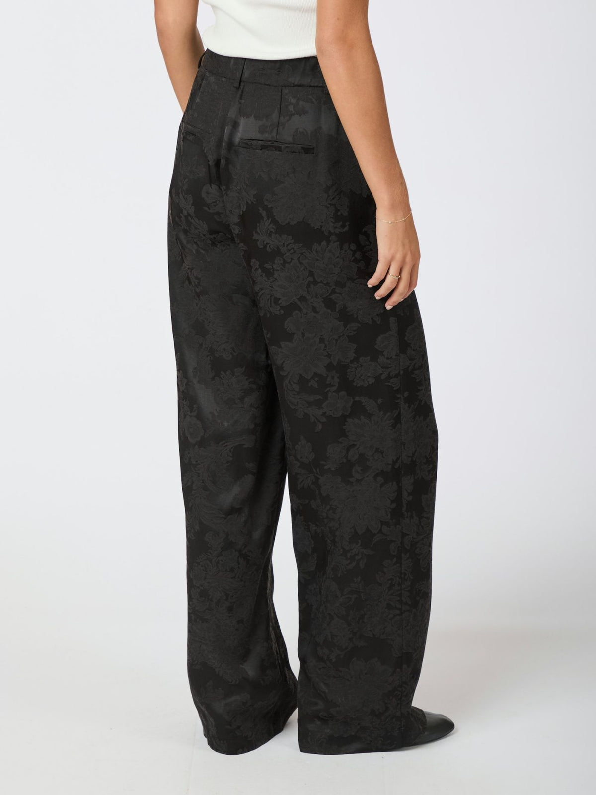 Neo noir Emmett Jaquard Pants