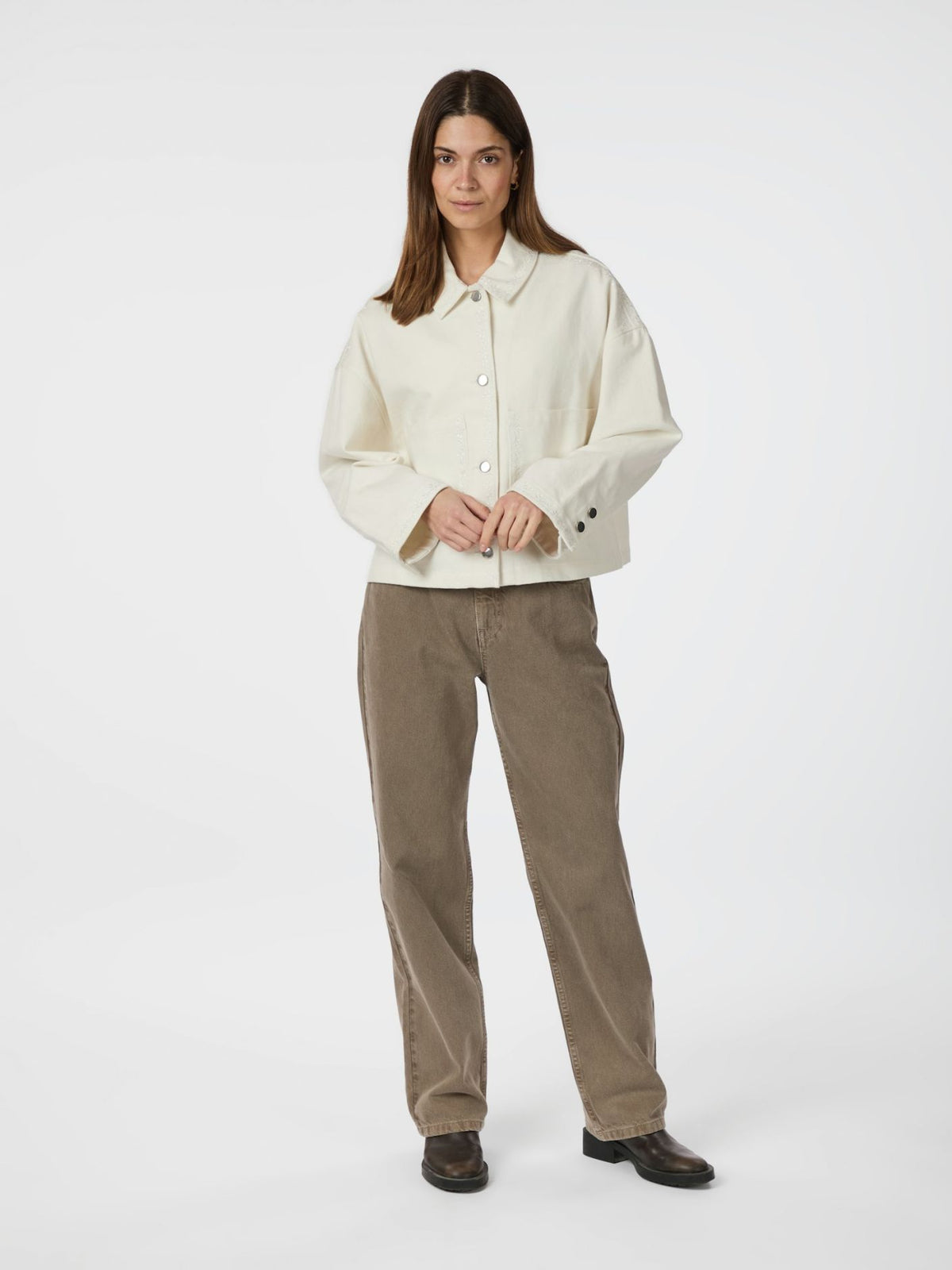 Neo Noir Dolla Emb Denim