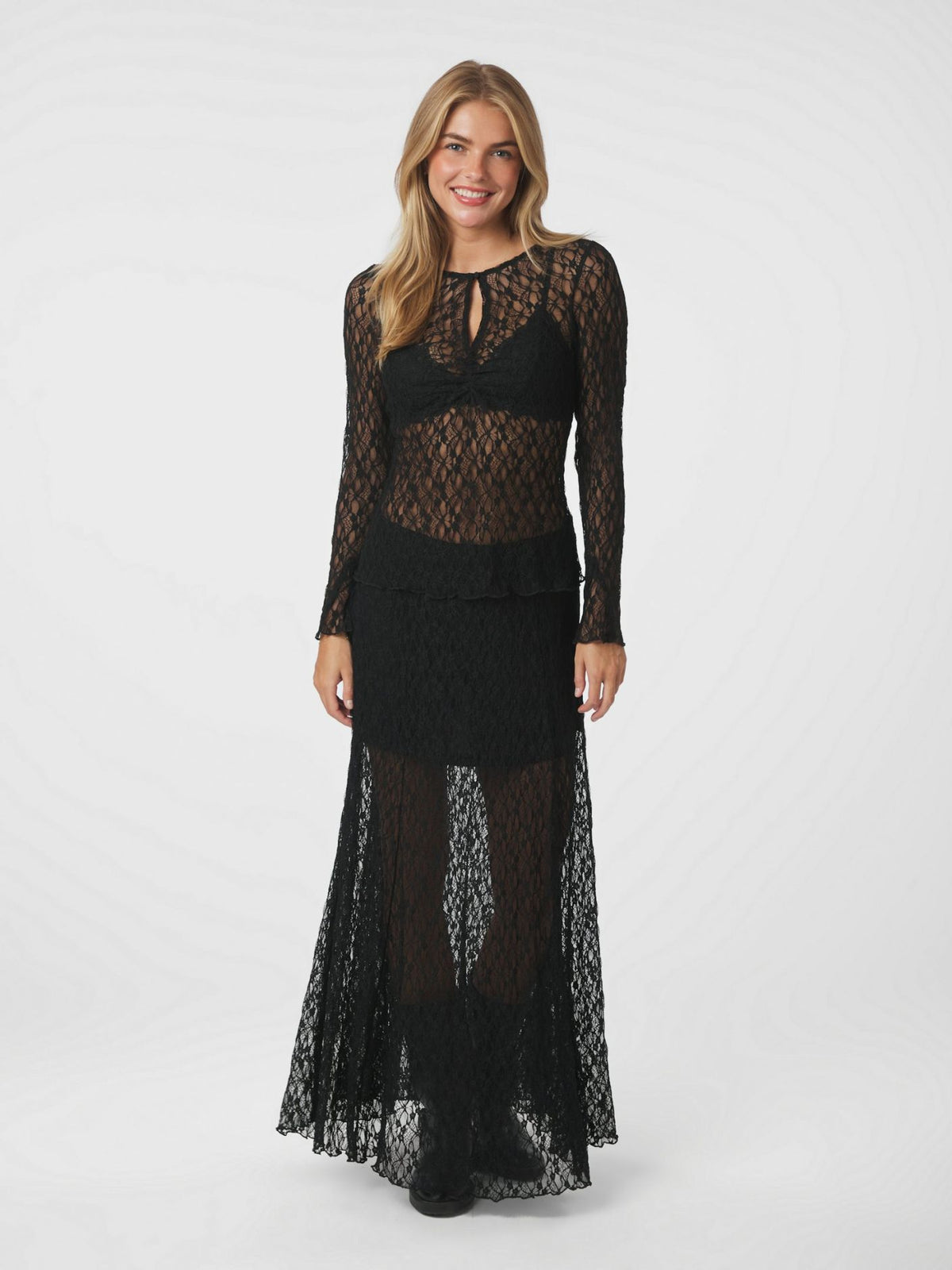 Neo Noir mariya Lace Skirt