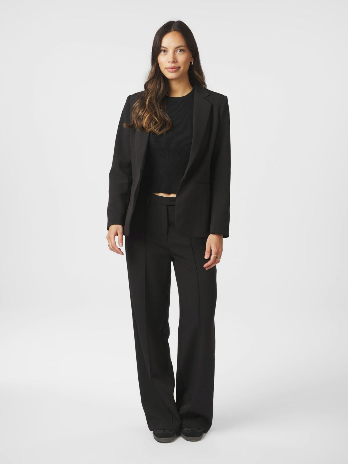 Neo Noir Francine Blazer