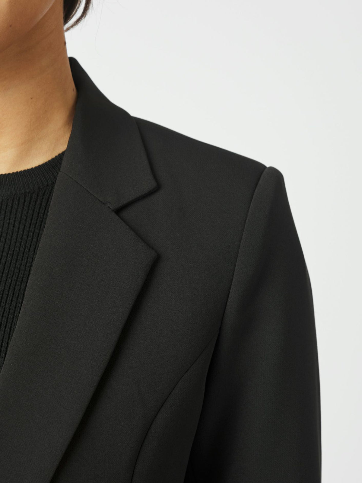 Neo Noir Francine Blazer