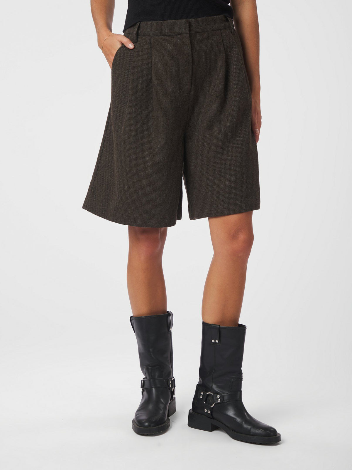 Neo Noir Nika Mini Check Shorts