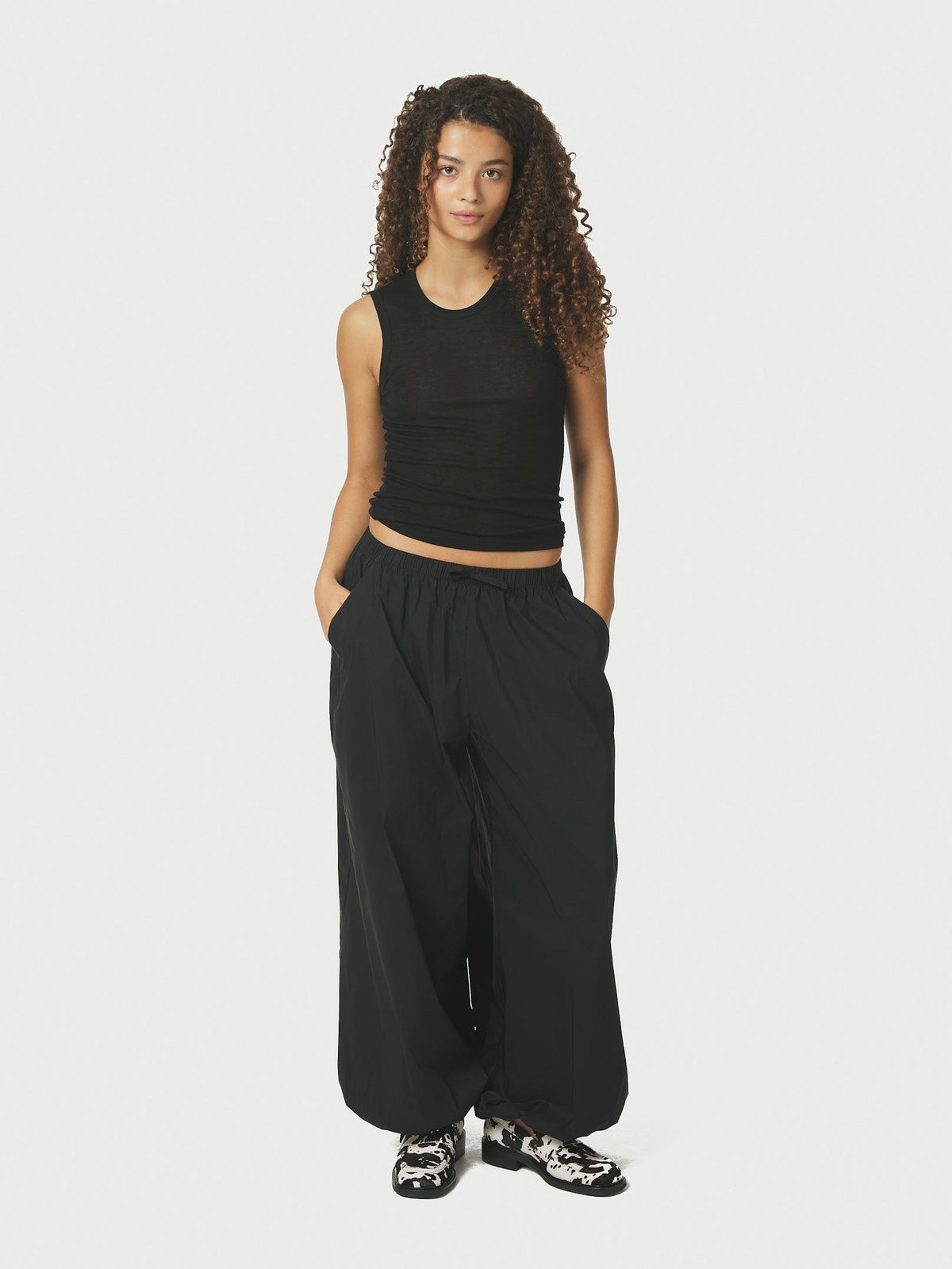 Neo Noir Roxane Balloon Poplin Pants