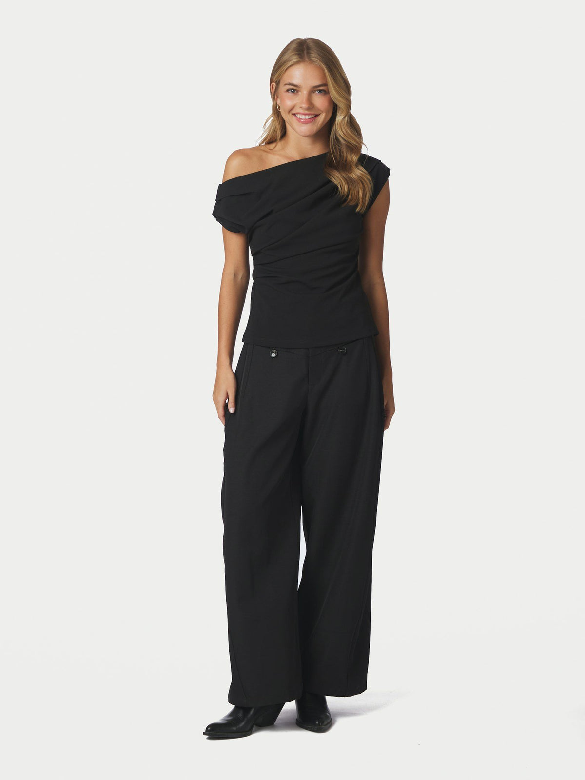 Neo Noir Mabelle Top