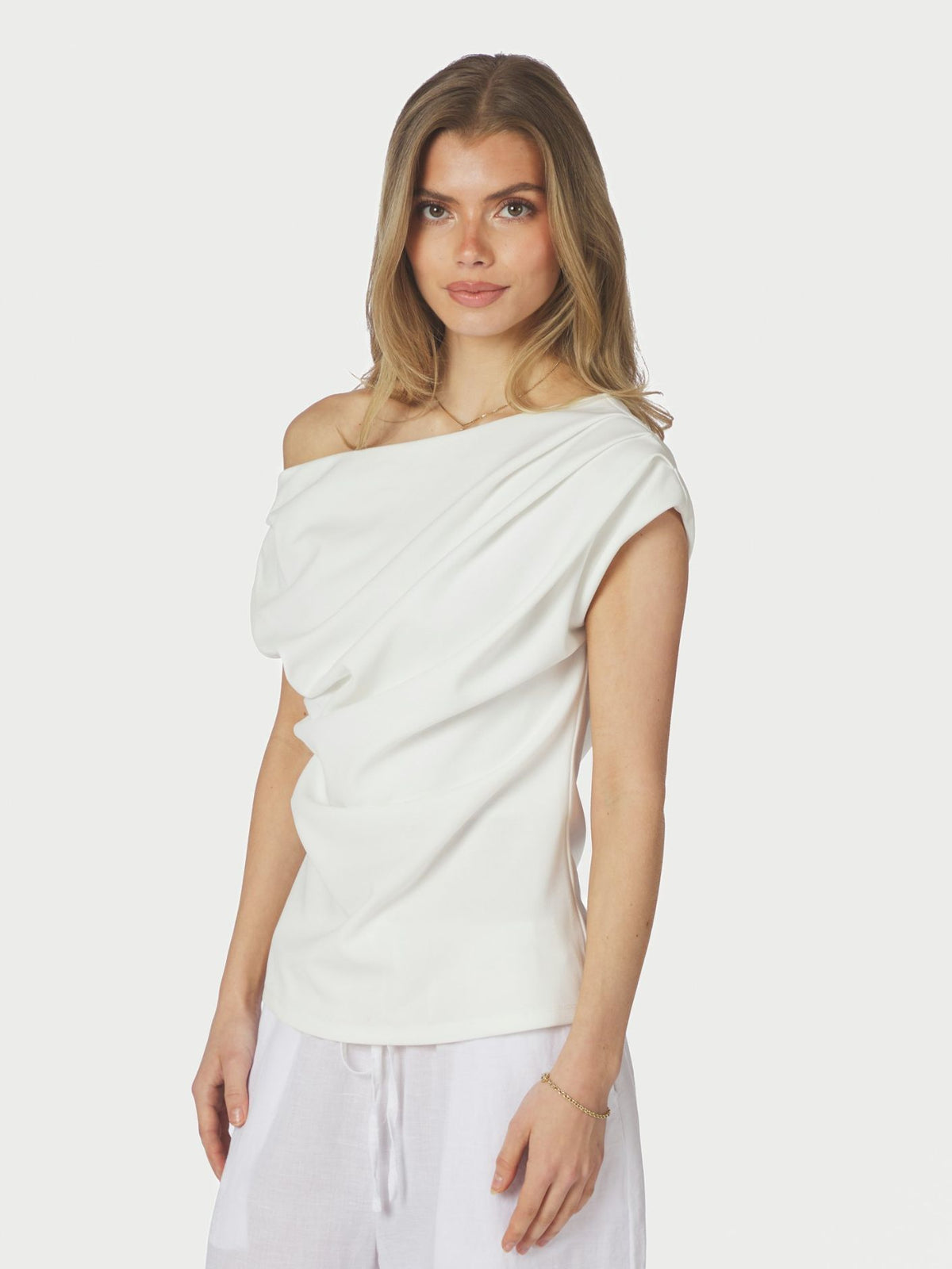 Neo Noir Mabelle Top