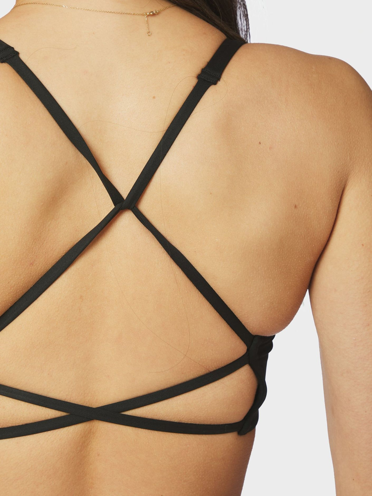 Neo Noir EA String Top