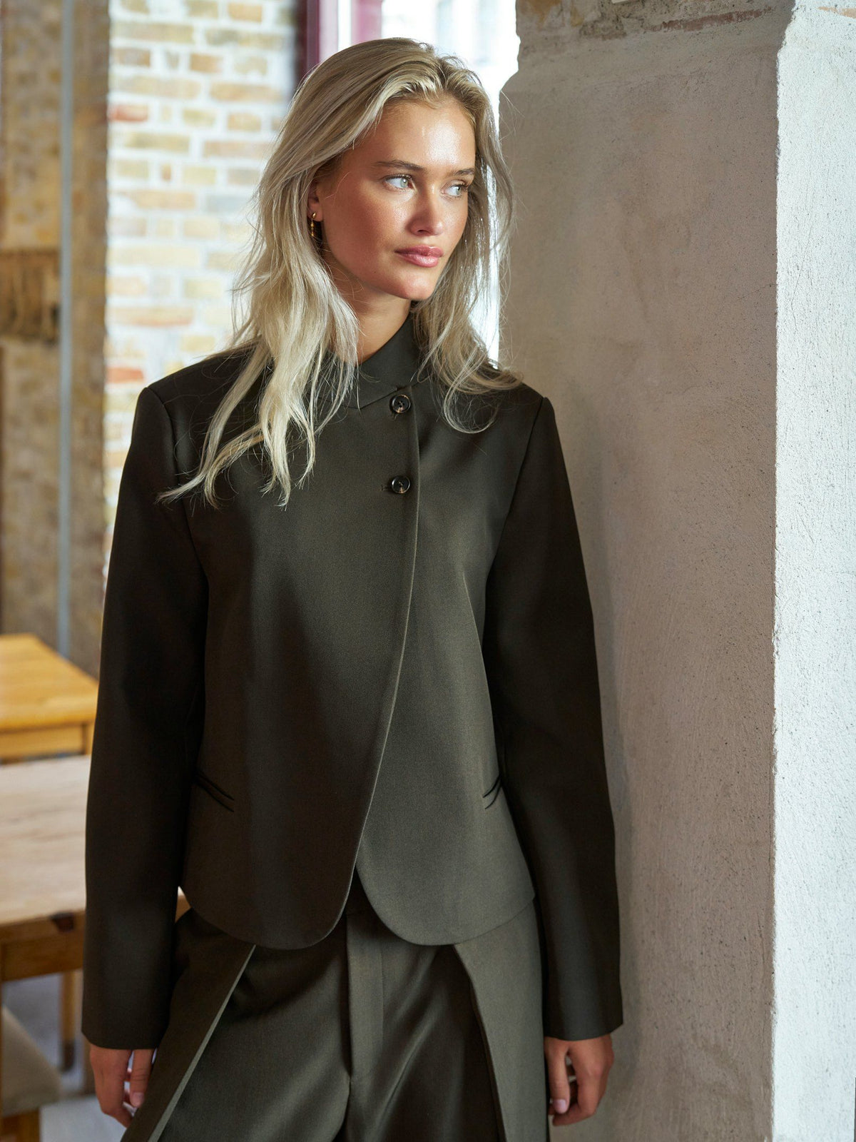 Neo Noir Tiria Structure Blazer