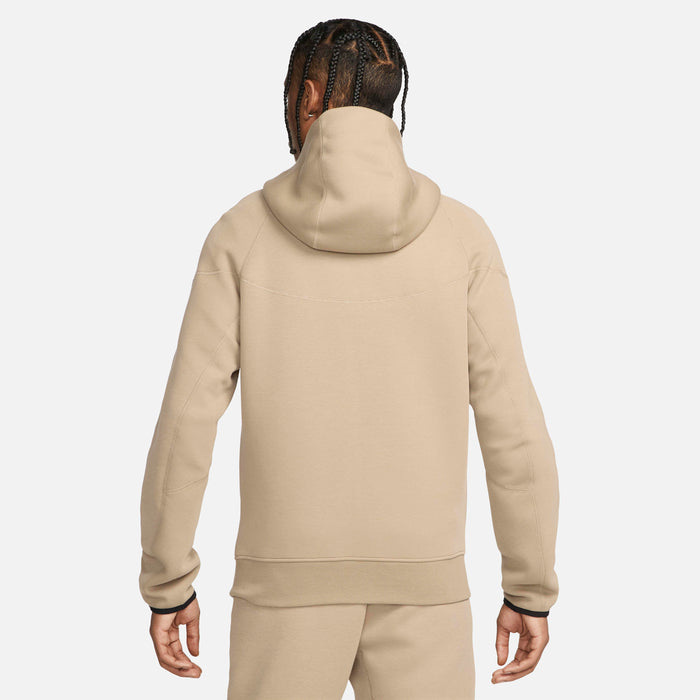 Nike Tech Fleece Peysa