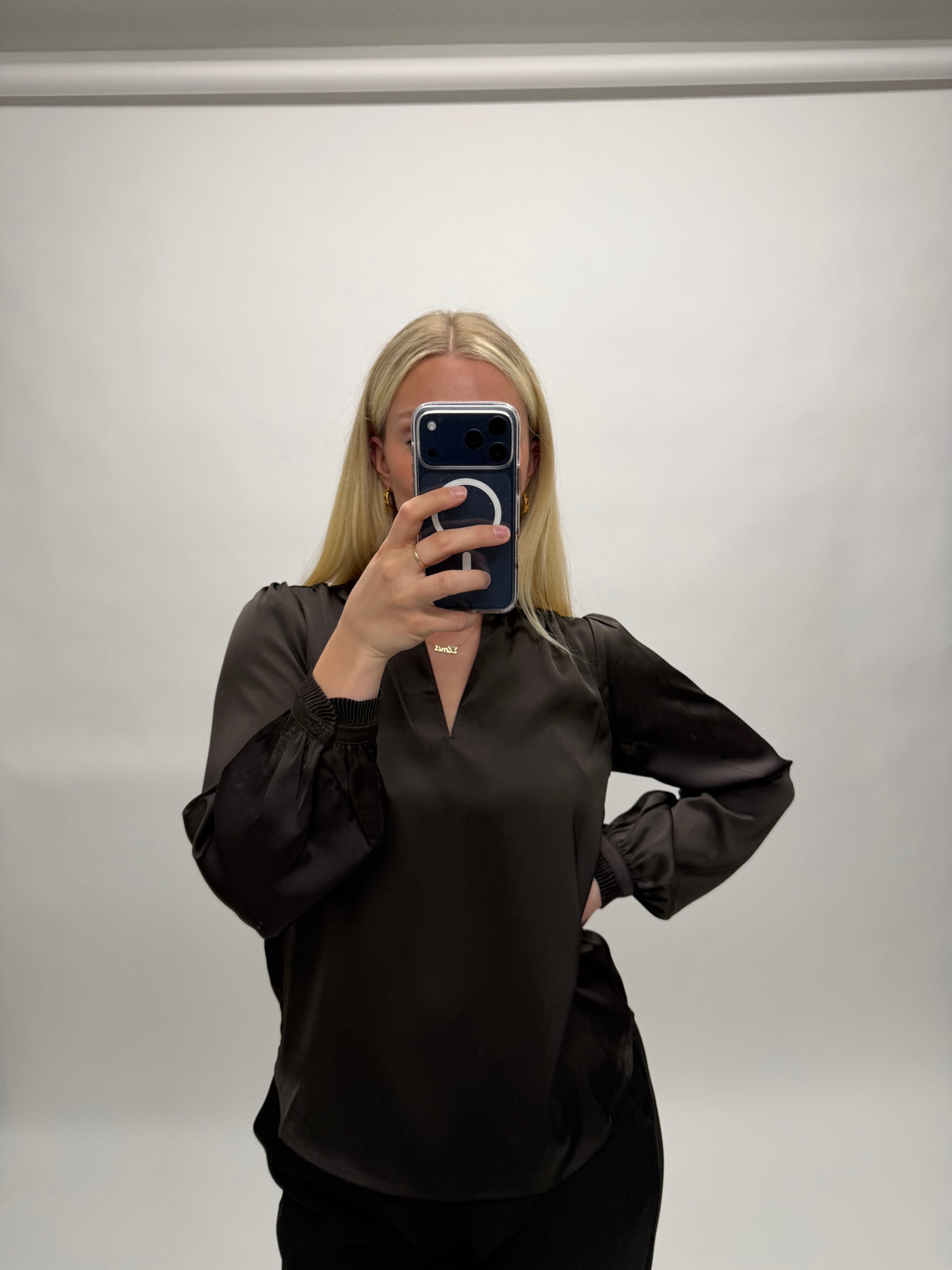 Neo Noir Liddy Blouse