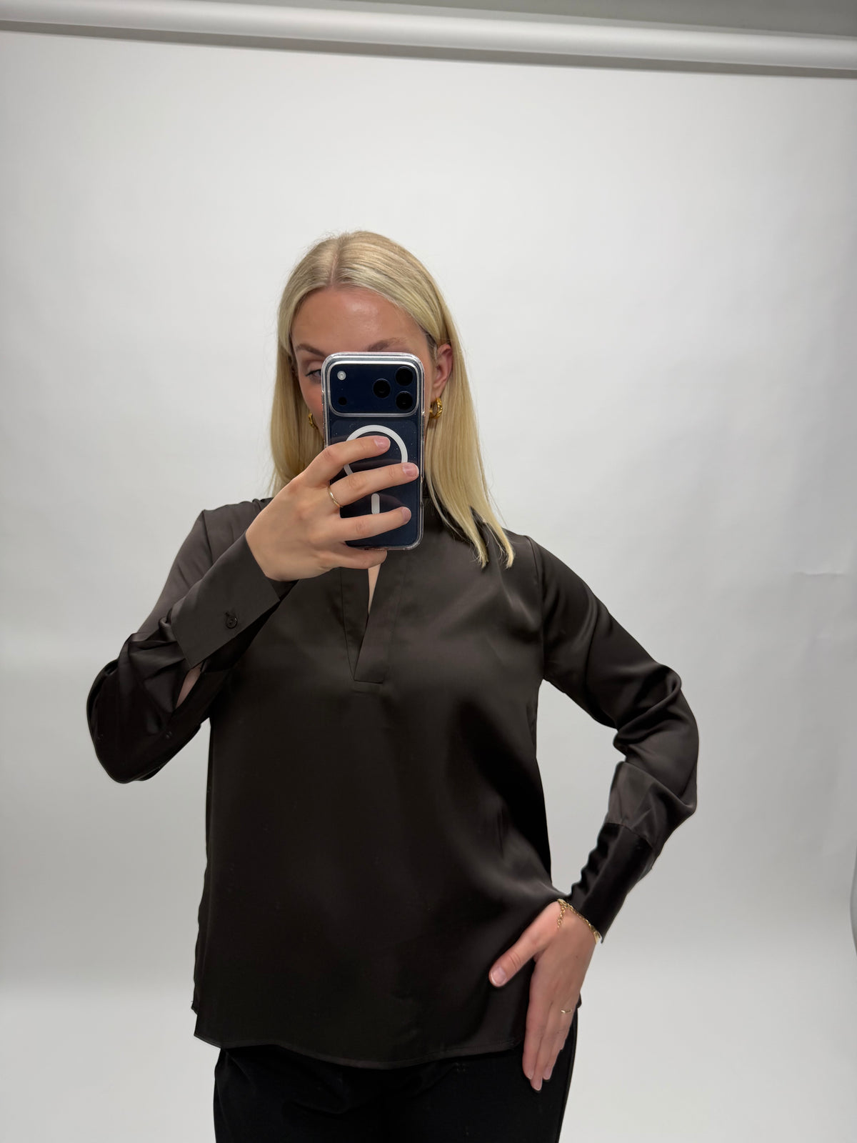 Neo Noir Lucia Blouse