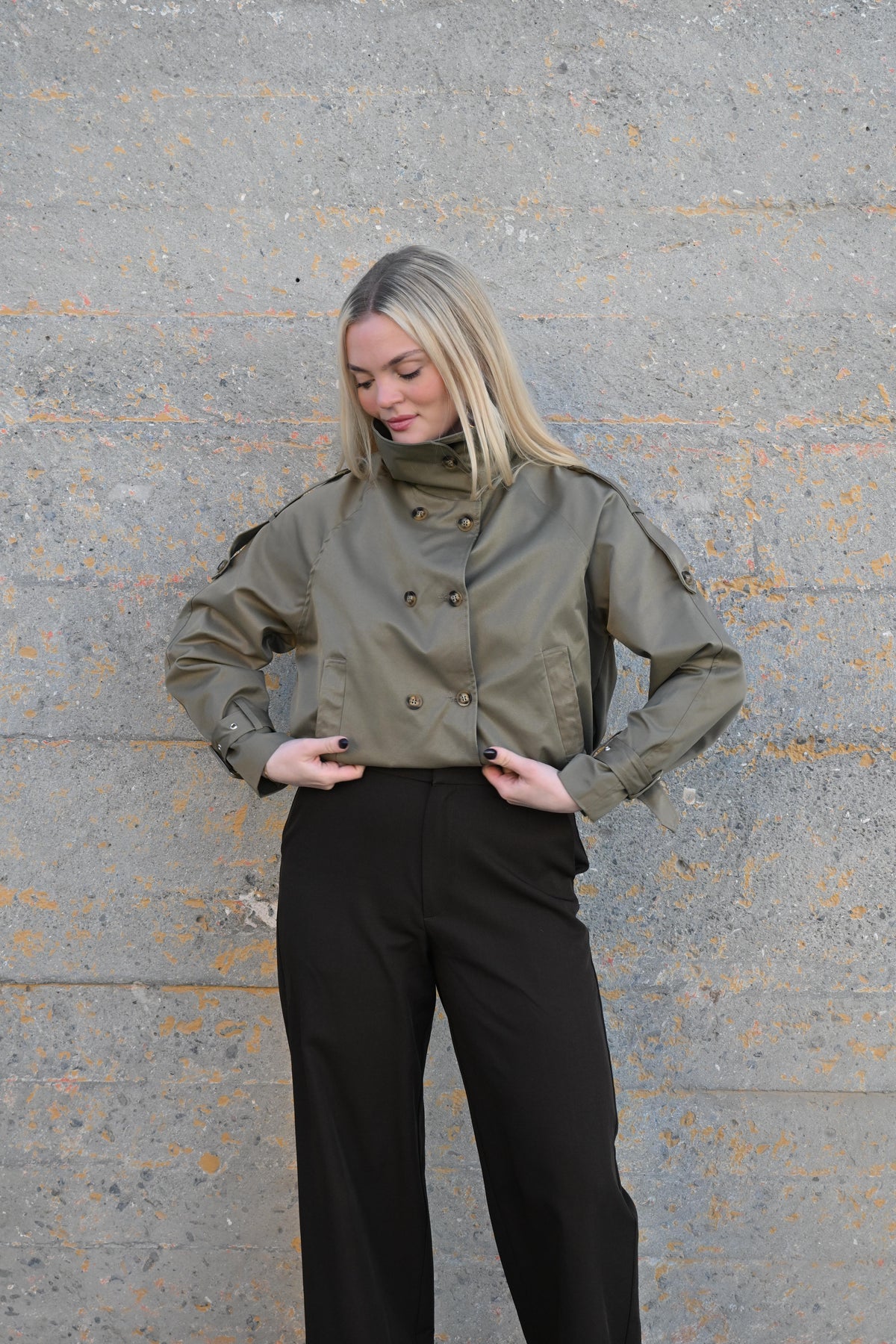 Stuttur Trench Jakki