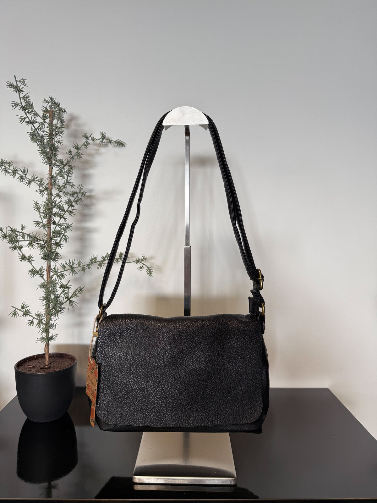Taska 39 - Black S