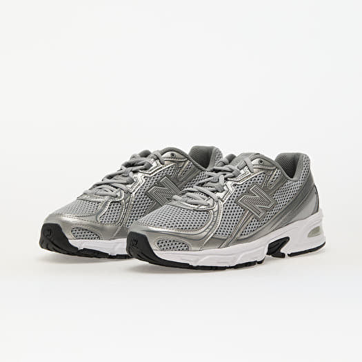 New Balance 740