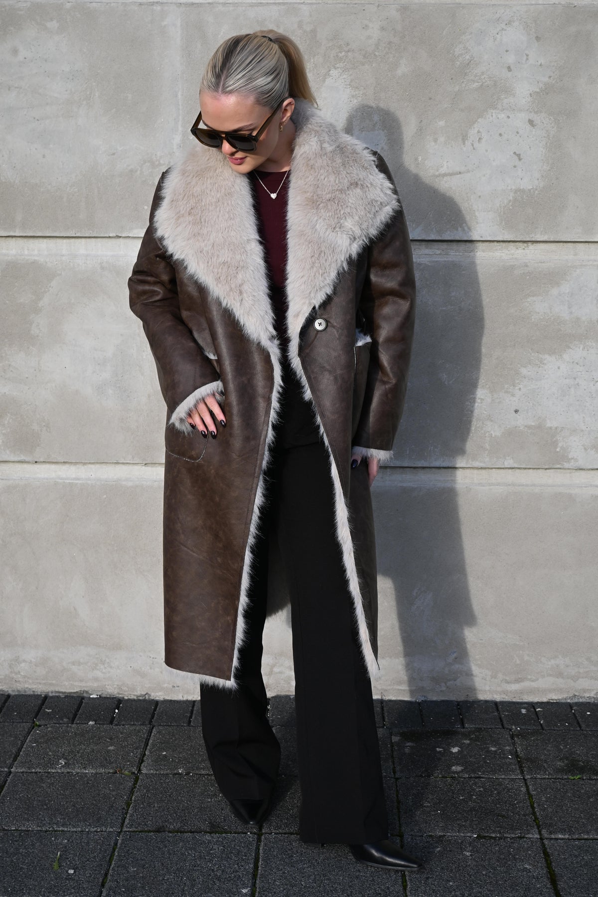 Reverseble Loðkápa - Brown/White