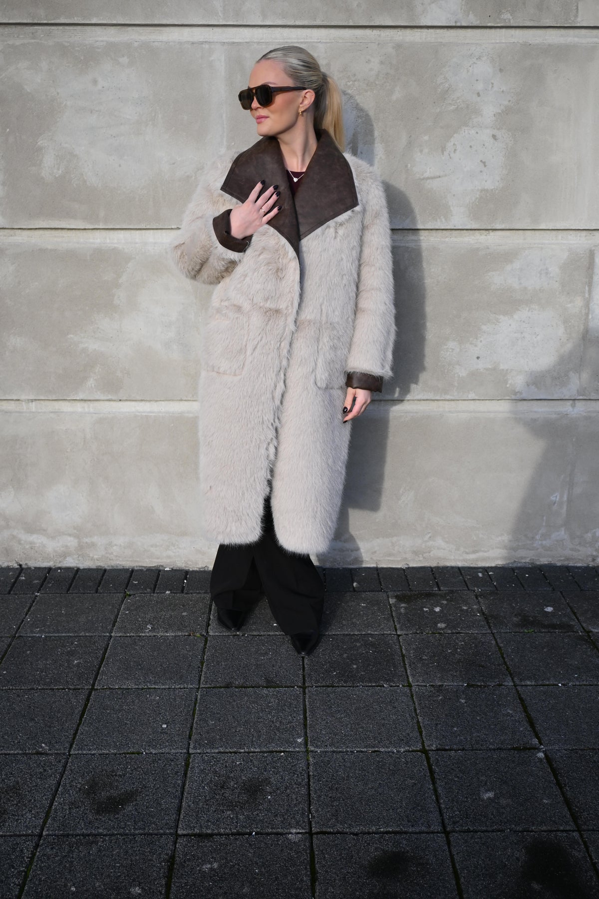 Reverseble Loðkápa - Brown/White