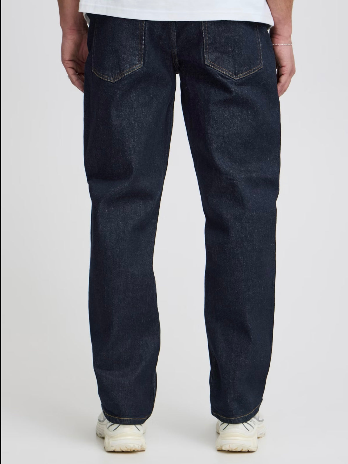 Solid Monte Ryan Jeans