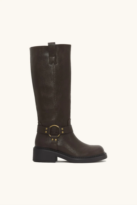 Boots Brown