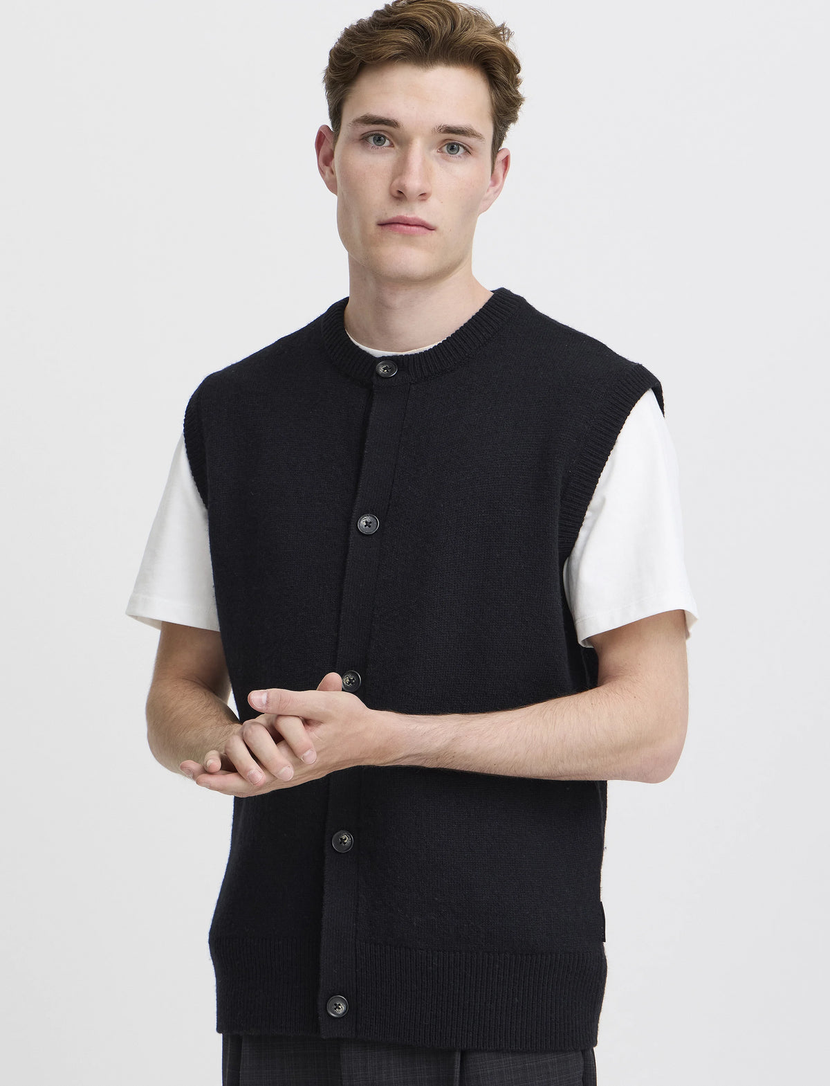 Casual Friday Karl Cardigan Vest