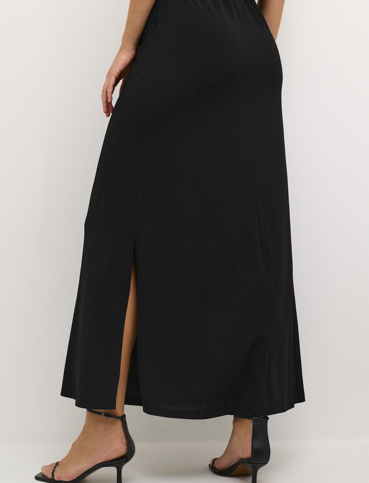 KAFFE Mallie Maxi Skirt